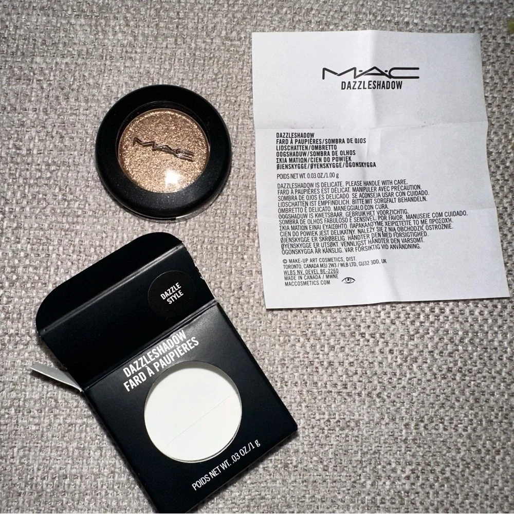 MAC Dazzleshadow Eyeshadow - Dazzle Style